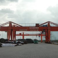 渭南起重機廠家生產供應—MQ型門式起重機裝卸橋