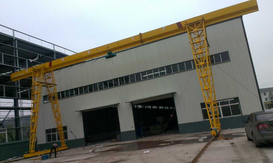 樺南縣橋式起重機(jī)佳木斯起重機(jī)