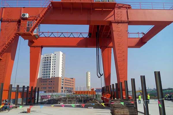 成都行吊 龍門吊 維修 保養(yǎng)