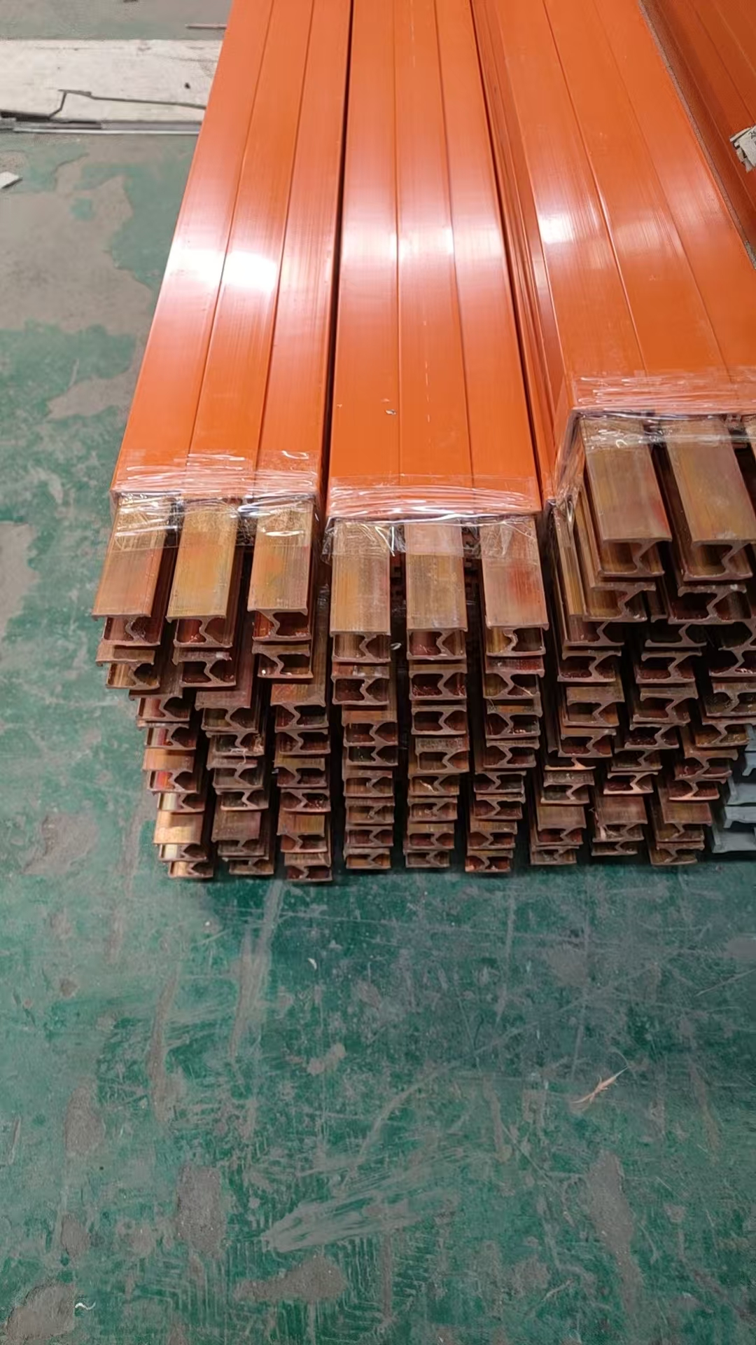 河南長垣單極滑線廠家直銷