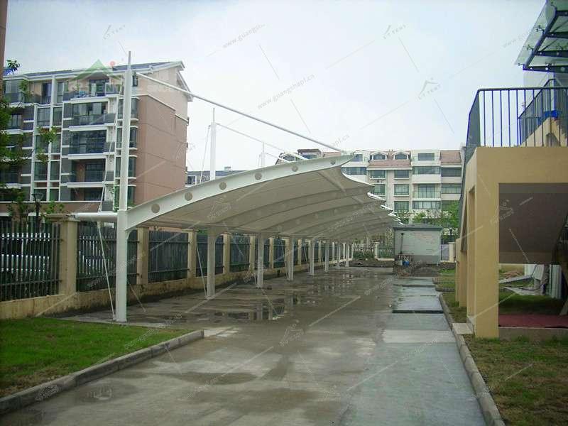 膜結構停車篷